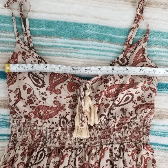 Vine and Valley v-neck spaghetti strap high low dress size Medium - Picture 8 of 10